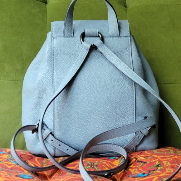 Coach Pebbled Leather Backpack – Light Blue – Excellent Condition - Picture 3 of 5